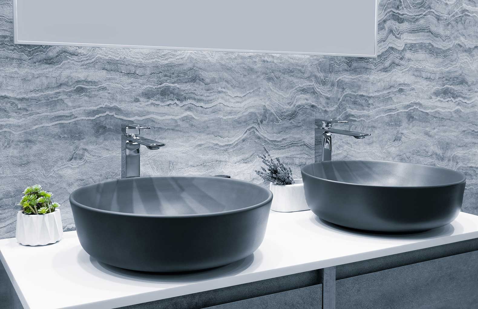 The Difference between Ceramic & Porcelain Sinks